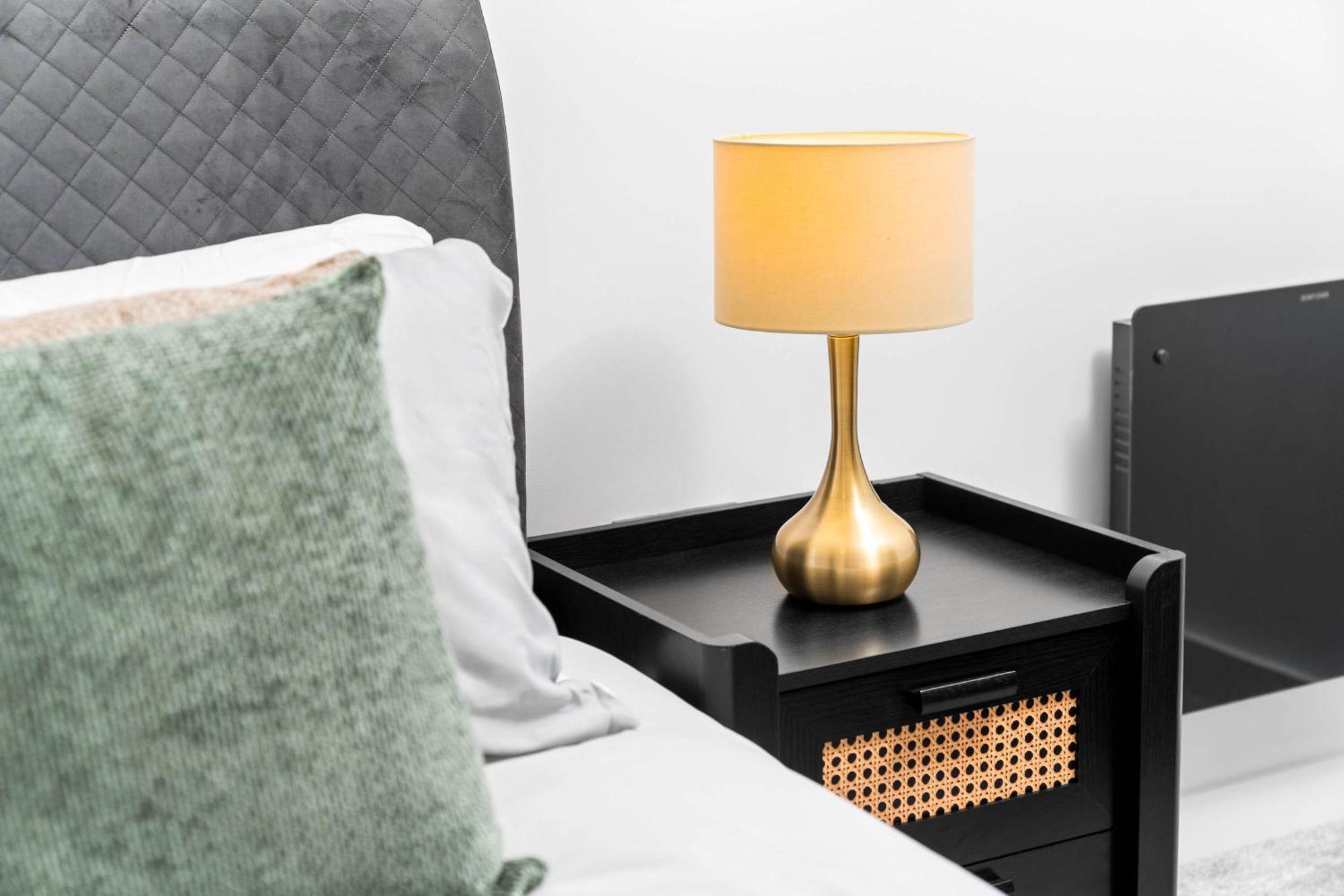 Stylish New 2-bed In Jq Apartment Birmingham