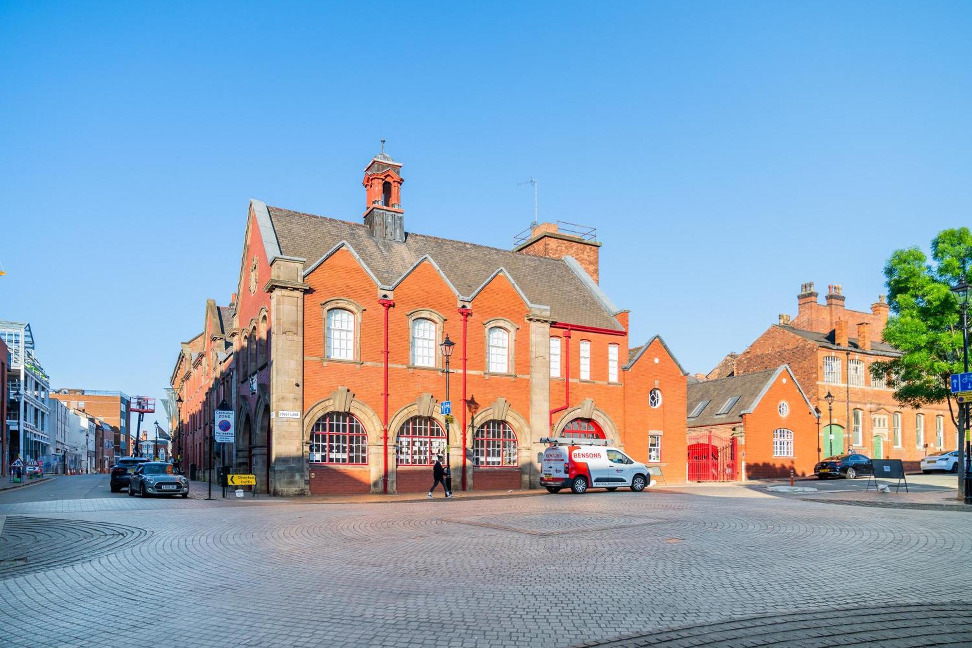 Apartment Stylish New 2-bed In Jq *